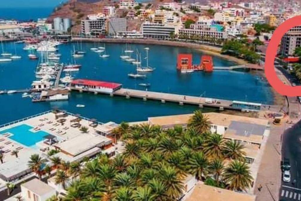 Lovely Apartment In Mindelo City Center Exteriör bild