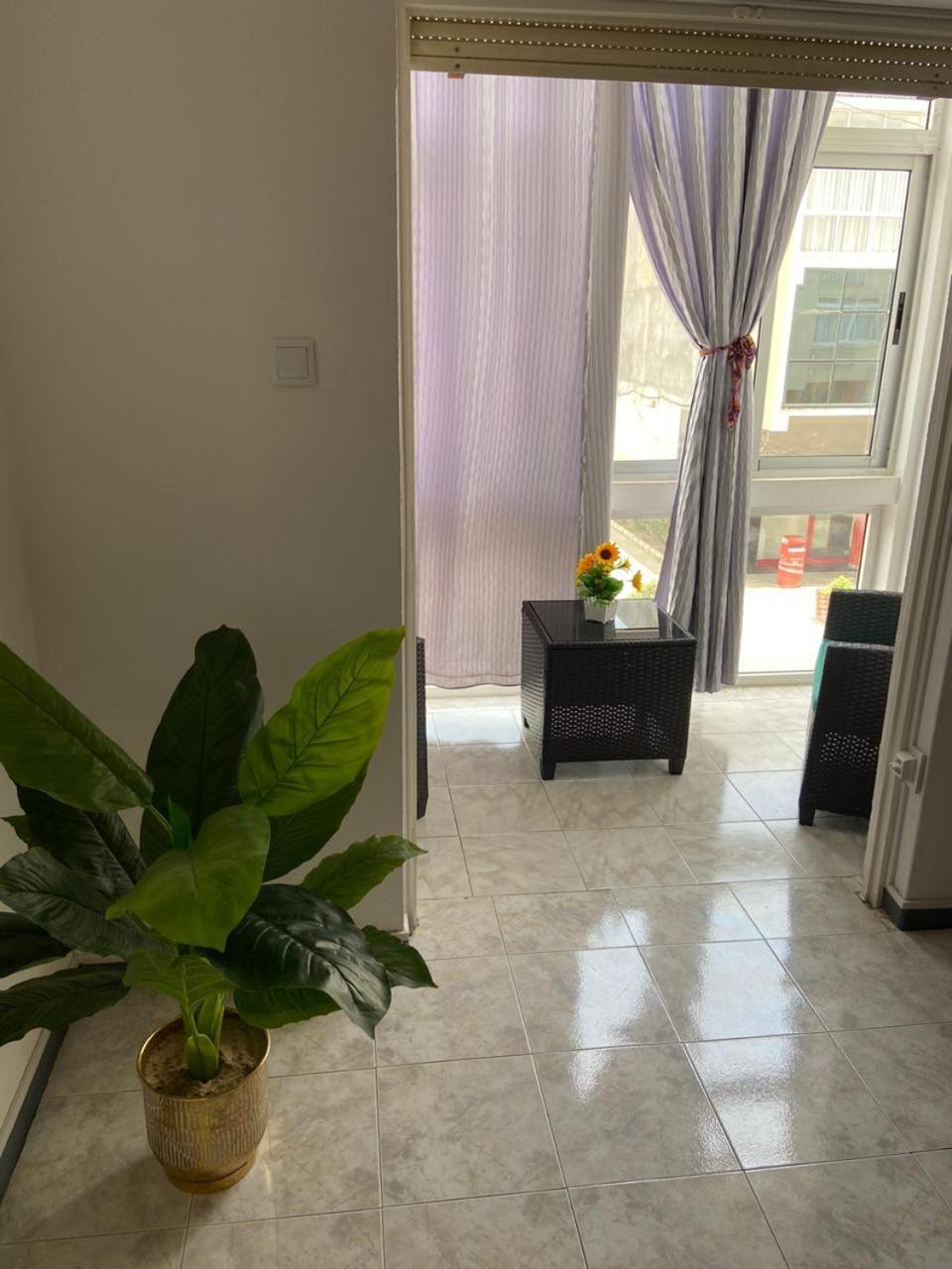 Lovely Apartment In Mindelo City Center Exteriör bild